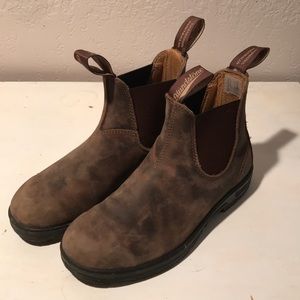 Brown leather blundstones